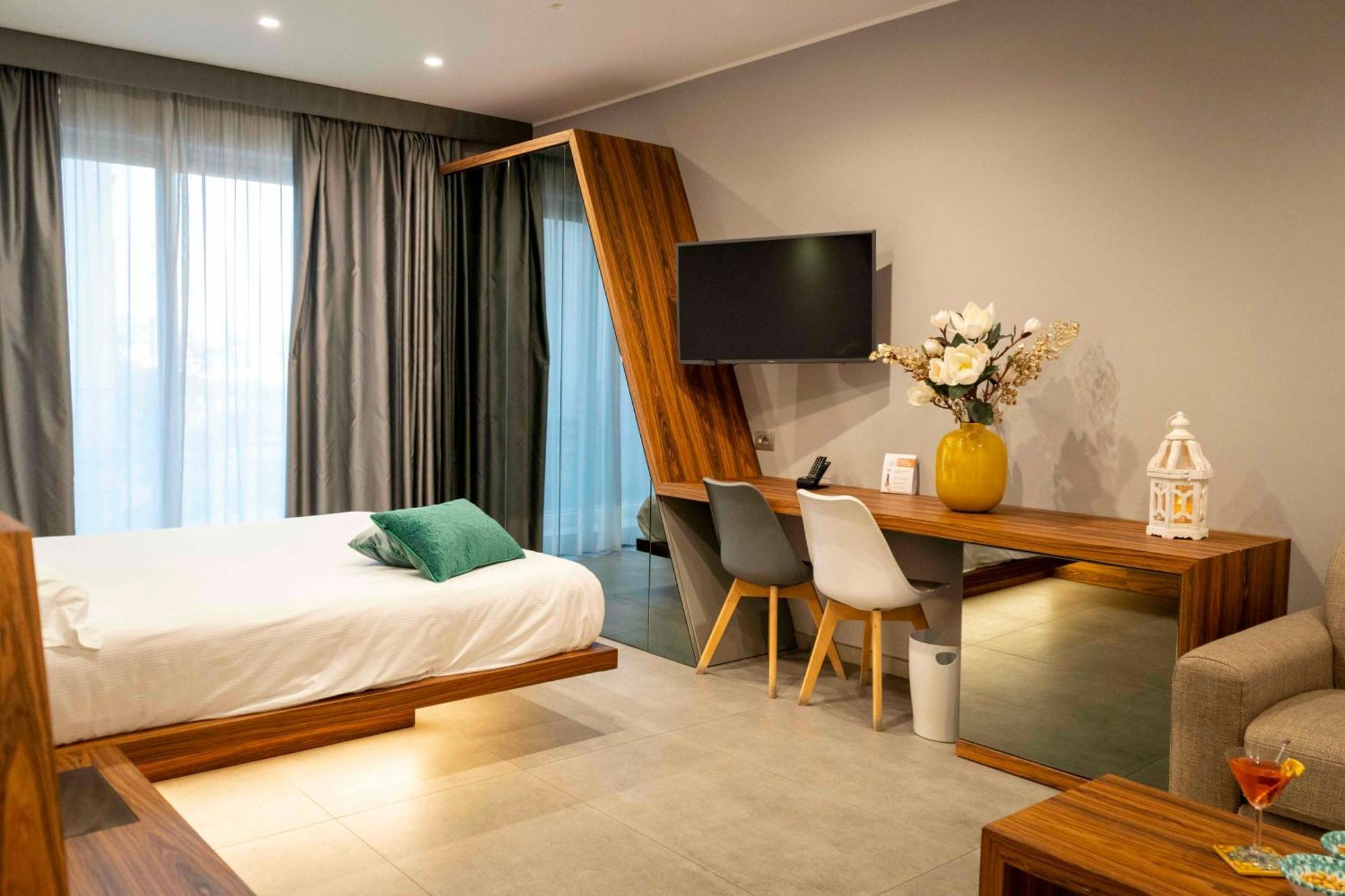 B&B Rakel Home Milazzo Bagian luar foto